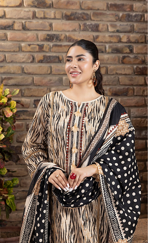 SALINA – Winter 3PC Khaddar Printed Suit (Unstitched) - SQ-3KPSD-8